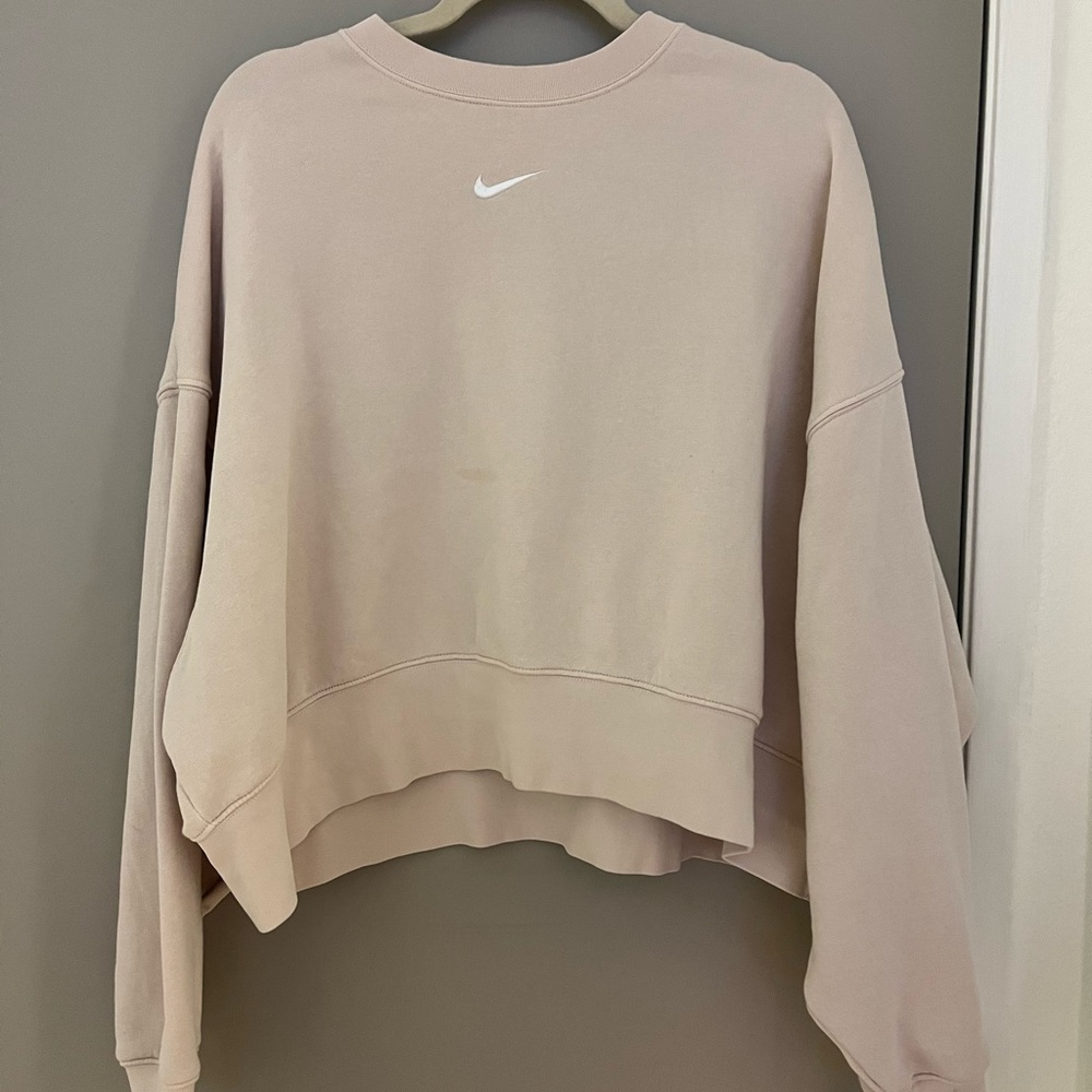 Women’s oversized nike sweater.